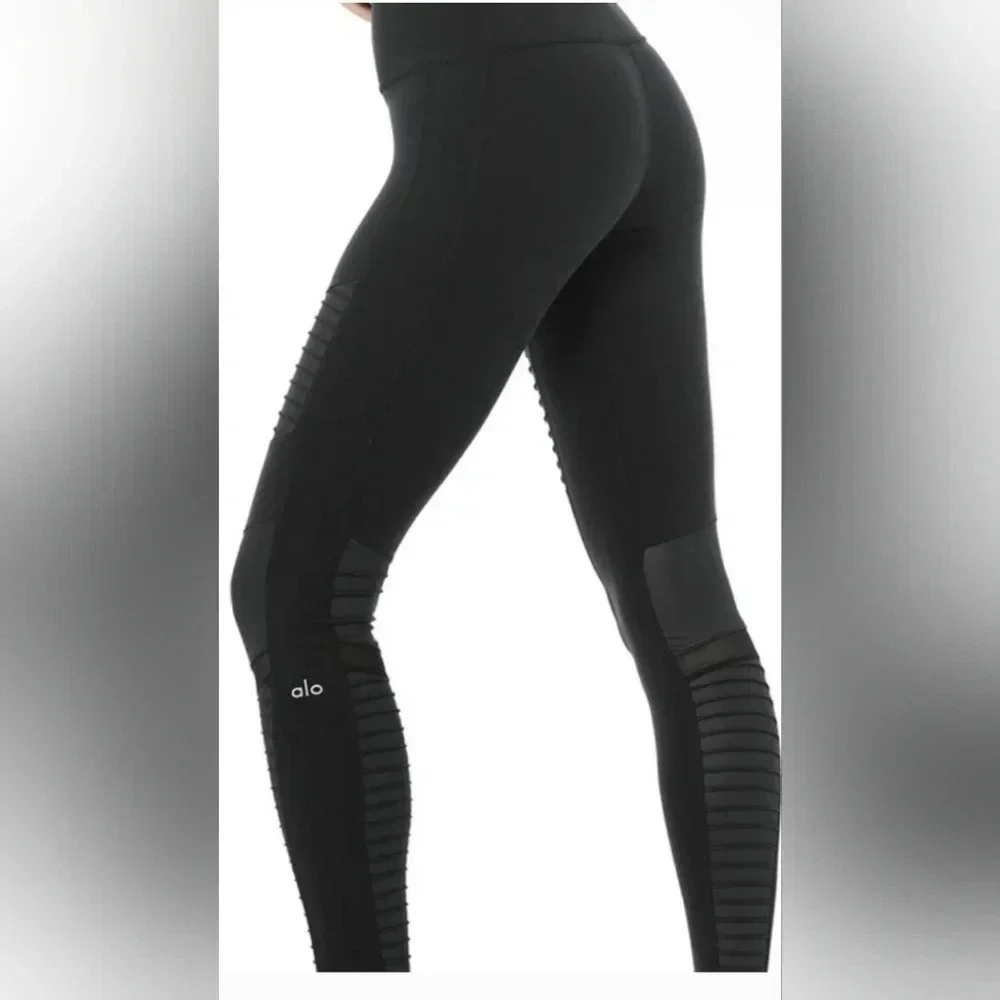 ALO YOGA High-Rise Moto Leggings Size Small Gym Outdoors Running Casual
